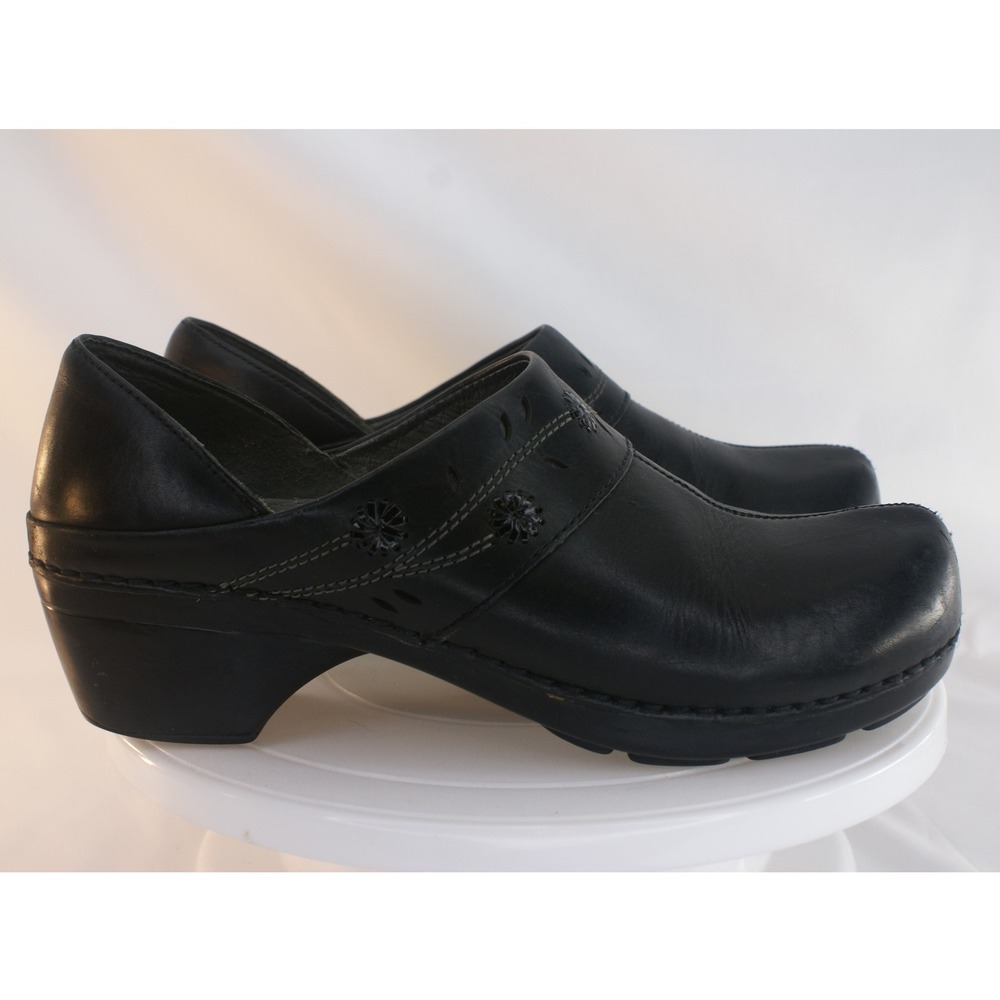 Dansko Black Leather Floral Embroidered Clogs Block Heel Shoes Womens 39